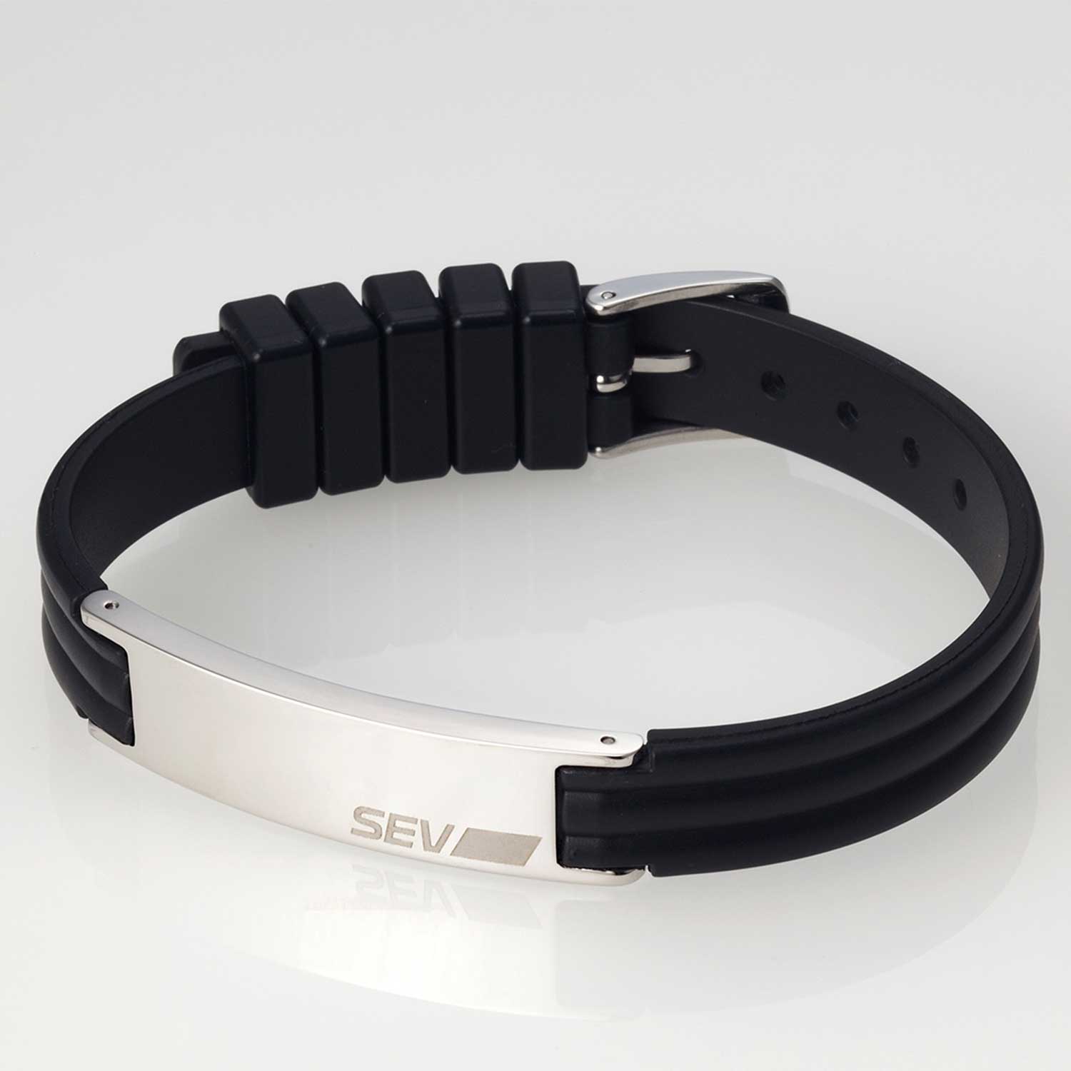 SEV LINE BRACELET 2